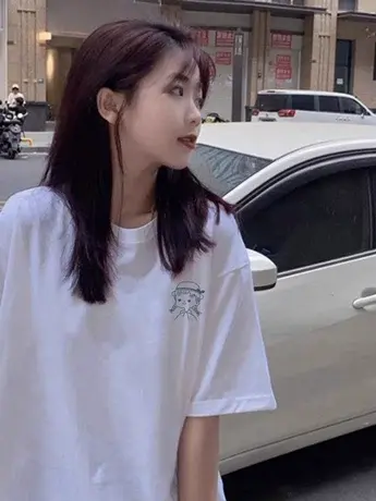 白色防棉短袖t恤女2023新款夏季小众设计感港风chic潮牌女装上衣商品大图