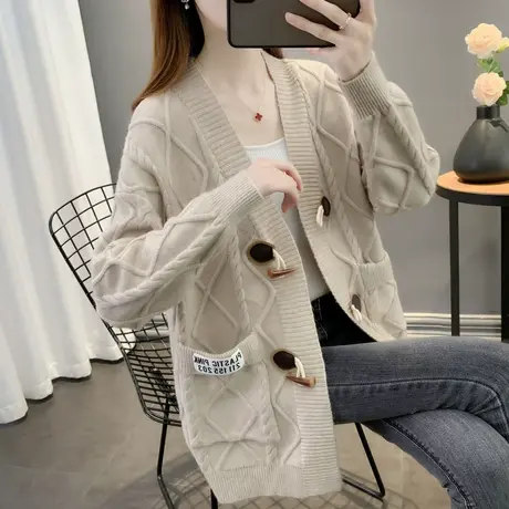 秋冬牛角扣麻花毛衣外套宽松2023年新款中长款口袋针织开衫女外搭商品大图