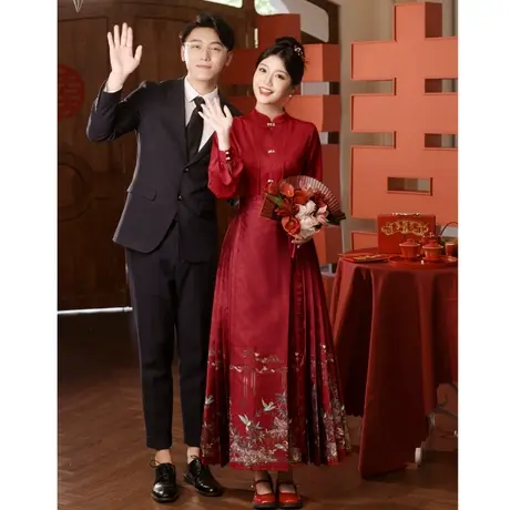 红色马面裙敬酒服2023新款新娘中式订婚礼服婚服半身裙套装汉服女图片