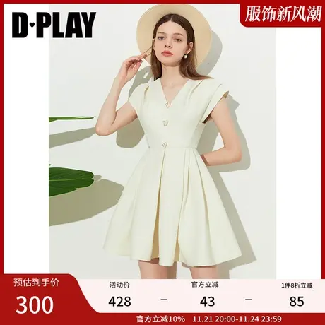 DPLAY黑标富家千金小香风名媛奶油杏V领收腰大摆爱心扣连衣裙图片