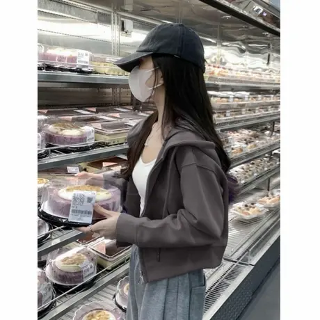 chic卫衣女秋季连帽开衫2025新款春秋款拉链穿搭早秋短款女款外套图片
