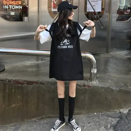 挂脖吊带运动坎肩背心无袖t恤女夏季设计感小众外穿辣妹上衣ins潮图片