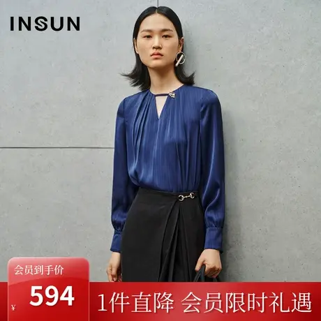 恩裳2023年秋季新款倒褶镂空设计衬衣细条纹顺滑垂坠衬衫图片