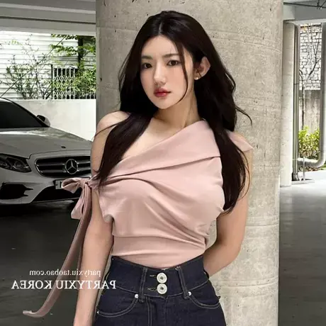 现 货！Onoev 时髦露单肩系带修身百搭T恤291商品大图
