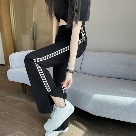 黑色冰丝微喇叭裤女夏季薄款高腰垂感修身显瘦开叉条纹运动休闲裤商品大图
