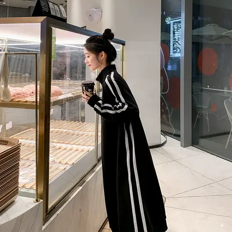 中长款卫衣裙胖mm早春秋季新款大码女装遮肚显瘦洋气减龄连衣裙子图片