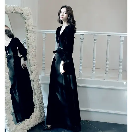 高端晚礼服裙女黑色丝绒长款名媛宴会气质显瘦v领主持人优雅长袖图片