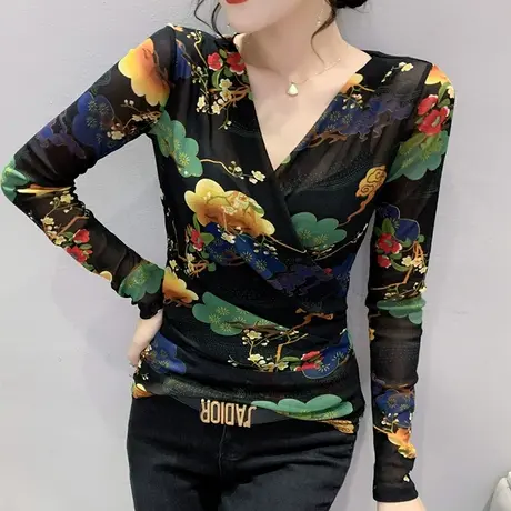 早秋网纱打底衫女长袖时尚印花性感V领交叉上衣漂亮减龄T恤ins潮商品大图