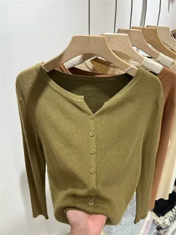 简约V领针织开衫T恤宽松遮肉上衣女2023年早秋新款长袖休闲打底衫商品大图