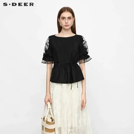 sdeer圣迪奥女装圆领风琴褶收腰绣花短袖衬衫S24280405商品大图