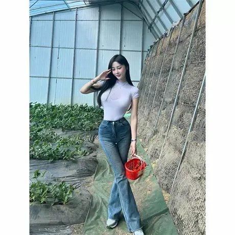 纯欲风圆领短袖T恤女夏天修身显瘦温柔系洋气减龄甜辣薄款上衣商品大图