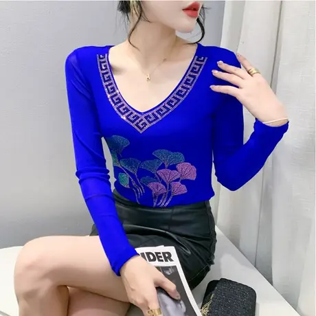 欧货性感镂空V领打底衫长袖时尚冰丝重工镶钻内塔上衣女修身T恤潮图片