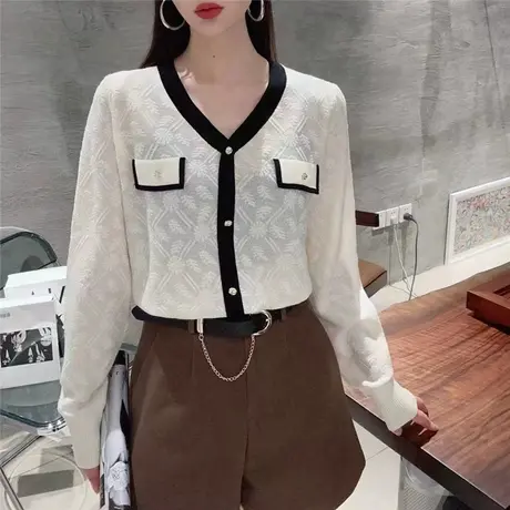 2023初春新款上衣洋气宽松外穿小香风显瘦针织打底衫薄款别致小衫商品大图