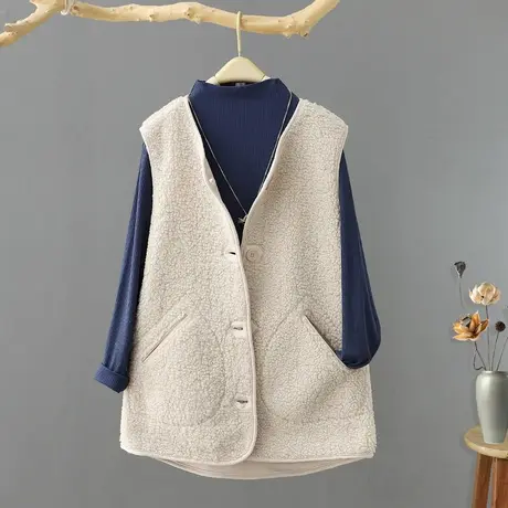 秋冬新款中长款羊羔绒皮毛一体马夹女圆领单排扣百搭背心坎肩外套图片