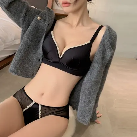 无痕缎面内衣女调整型小胸聚拢胸罩性感蕾丝无钢圈收副乳文胸套装图片