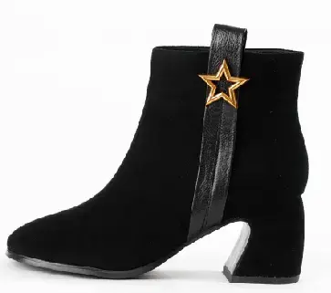 D－PLAY鞋子图片