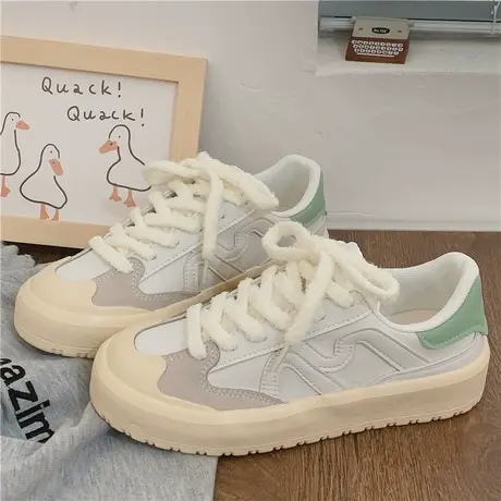 Betoo 秋季板鞋女鞋爆款原创小众设计小白鞋子女chic百搭ins潮商品大图