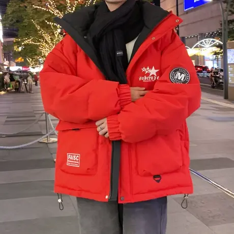 冬季男士羽绒服外套红色连帽工装宽松白鸭绒潮流加厚保暖情侣上衣图片