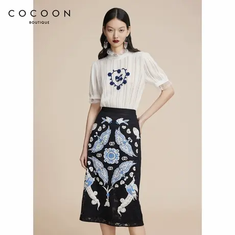 可可尼COCOON商场同款2024秋冬新款法式蕾丝荷叶边刺绣短袖针织衫图片