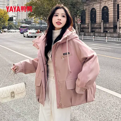鸭鸭羽绒服女2023冬季新品拼接牛仔pu时尚百搭连帽鸭绒保暖C图片