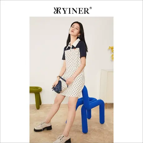 YINER音儿线上专选女装2022夏季撞色波点菱格POLO领连衣裙图片