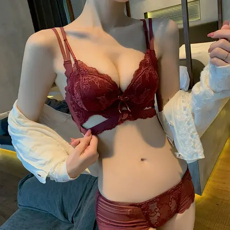 内衣小胸平胸专用纯欲红色无钢圈加厚聚拢显大文胸女套装性感胸罩商品大图