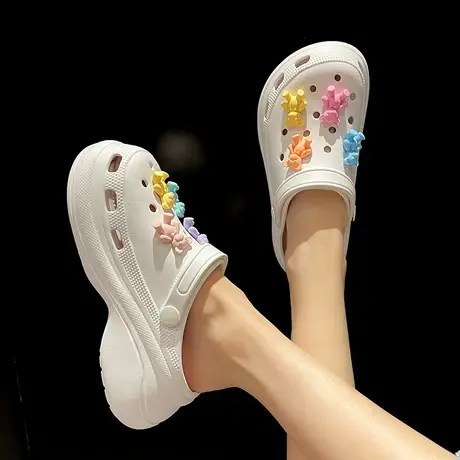 可爱卡通小熊洞洞鞋女夏季外穿包头松糕厚底增高防滑时尚沙滩凉拖商品大图