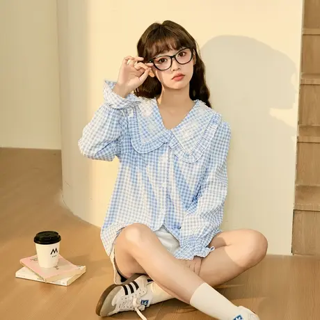 唐狮春季新款长袖格子衬衫女娃娃领上衣法式设计感别致喇叭图片