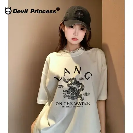 无性别穿搭男友风大版浅卡其色短袖t恤女2024龙年新款正肩上衣潮图片