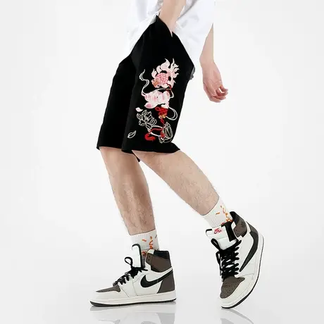 2021夏装新款宽松纯棉鲤鱼刺绣短裤男国潮学生运动休闲男士五分裤商品大图