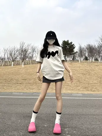 美式复古胖妹妹大码短袖t恤女夏季多巴胺时髦宽松正肩上衣2-300斤图片