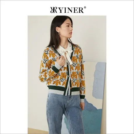 YINER音儿线上专选女装春季复古印花钉钻扣V领毛织衫商品大图