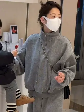 2024年早春新款韩版宽松立领拉链设计感通勤休闲百搭套头卫衣女潮商品大图