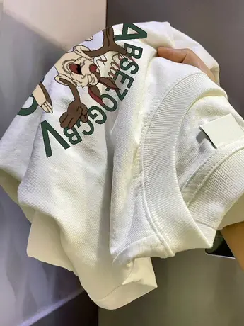 多巴胺口碑推荐！纯棉设计感短袖t恤女百搭减龄印花宽松正肩上衣图片