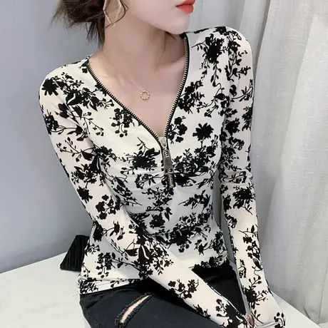 女装2023新款潮性感V领拉链T恤时尚印花长袖上衣紧身打底衫女春秋图片