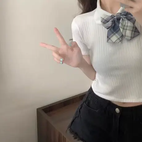 甜飒风小个子短款设计感短袖T恤女夏季2023新款修身显瘦半袖上衣商品大图