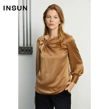 INSUN恩裳冬季领口褶皱光泽感衬衫图片