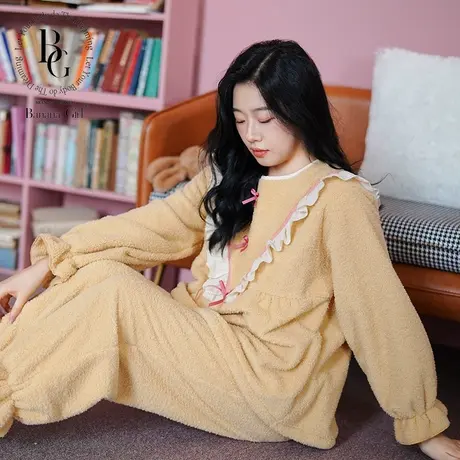 Bananagirl睡衣女秋冬长袖珊瑚绒加厚保暖家居服大码两件套可外穿商品大图