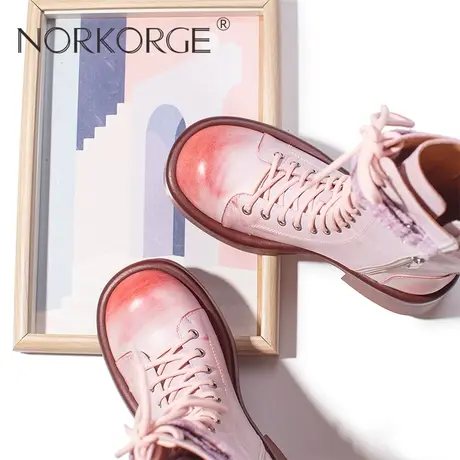 甜美蜜桃粉中筒时装马丁靴图片