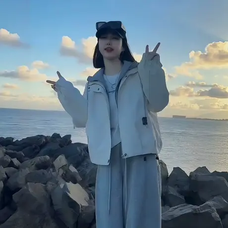 韩系连帽工装外套女2025秋季新款假两件纯色时尚百搭休闲夹克上衣商品大图