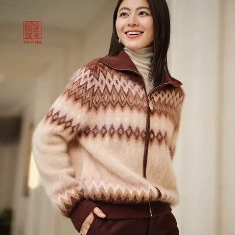 EP雅莹高端系列 山羊绒提花拉链宽松针织外套 2023秋冬新款9124A图片