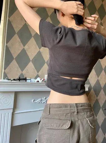 纯棉短袖t恤女夏季修身显瘦设计感小众气质高级感短款辣妹上衣服商品大图