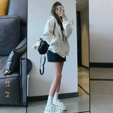 白灰色开衫卫衣外套女薄款春秋宽松美式复古慵懒风小个子连帽上衣图片