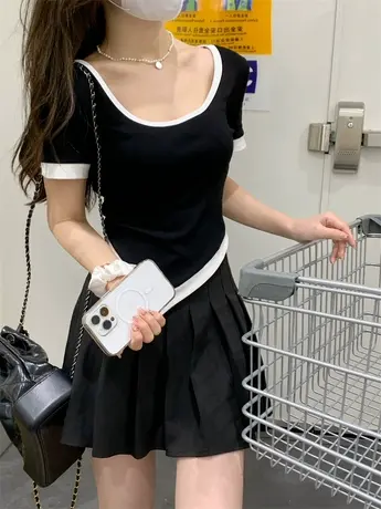 撞色拼接不规则短袖正肩T恤女夏季小众辣妹百搭显瘦短款别致上衣图片