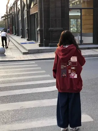 酒红色山东即墨连帽卫衣女oversize大码秋冬加绒加厚ins外套上衣商品大图