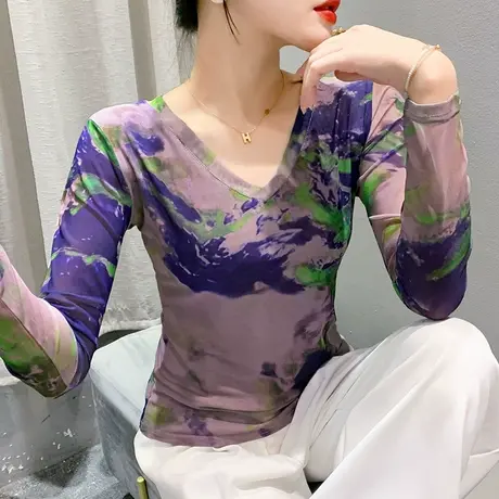 秋季新款V领T恤女长袖性感网纱扎染印花上衣洋气百搭修身打底衫潮商品大图