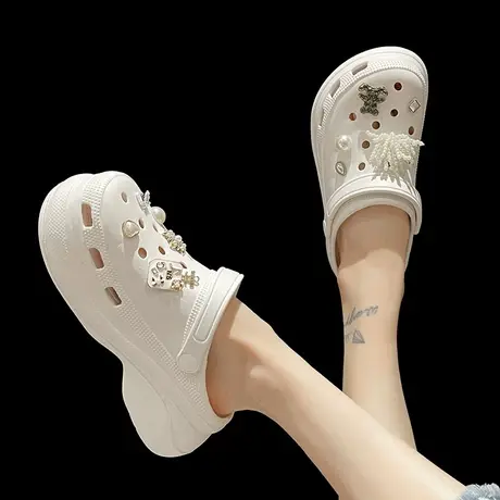 增高洞洞鞋女夏外穿时尚珍珠小熊松糕厚底防滑两穿包头沙滩凉拖鞋商品大图