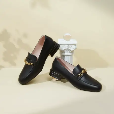 千百度女鞋牛皮乐福鞋百搭休闲鞋通勤时尚一脚蹬单鞋图片