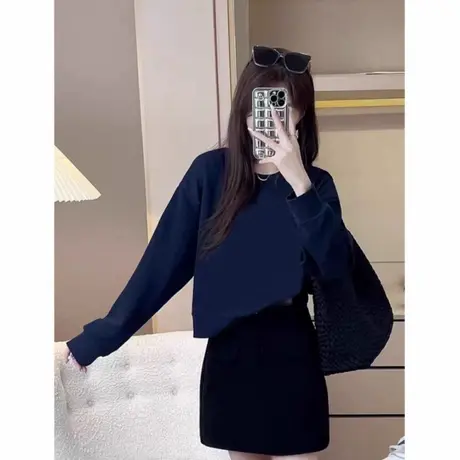 美式圆领短款卫衣女2025新款藏蓝色宽松超好看早秋长袖上衣加厚冬商品大图
