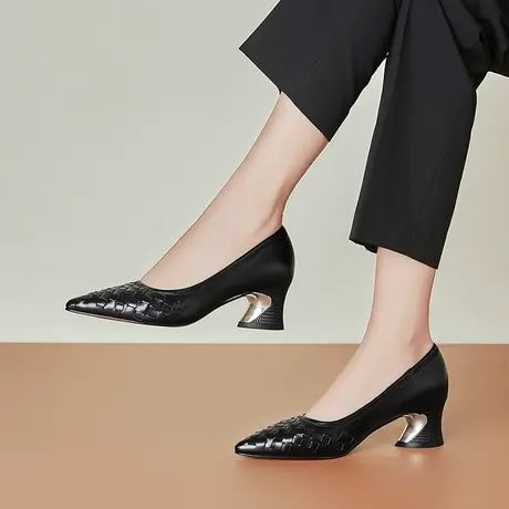 白色浅口单鞋女中跟粗跟时尚编织风金属牛皮舒适软皮尖头秋季女鞋商品大图